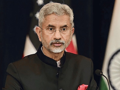 S Jaishankar का चीन को डायरेक्ट मैसेज! अगले 2 साल की कर दी बड़ी भविष्यवाणी, क्या कुछ बड़ा होने वाला है?