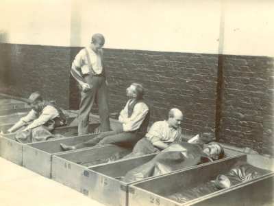 when poor people had to sleep in coffin like beds in london know reason behind