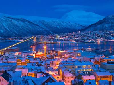 last country in world where land ends norway uniqe facts
