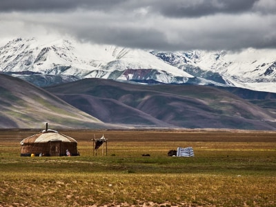 Mongolia world&#039;s most emptiest country know everything about it