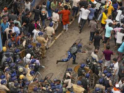 RAF rapid action force strongest baton police lathicharge crowd control India