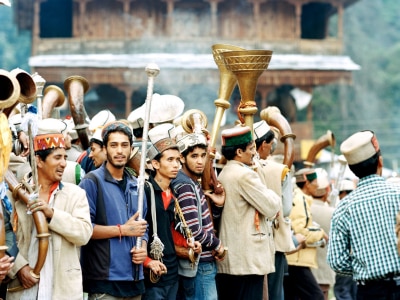 himachal mysterious village malana traditions they follow ancient rules sikandar army connection in hindi