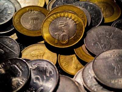 Indian coin 10 rupee yellow part made of which metal know its making cost