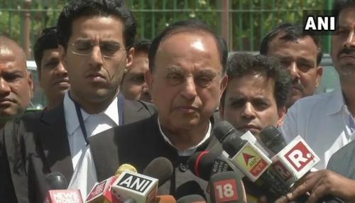 महाभियोग प्रस्ताव लाकर कांग्रेस ने खुदकुशी की, इसे शुरू में ही फेंक देना चाहिए था: सुब्रमण्यम स्वामी महाभियोग प्रस्ताव लाकर कांग्रेस ने खुदकुशी की, इसे शुरू में ही फेंक देना चाहिए था: सुब्रमण्यम स्वामी