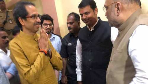 अमित शाह और उद्धव ठाकरे की आज हो सकती है भेंट, सुलझ सकता है सीट शेयरिंग का मसला अमित शाह और उद्धव ठाकरे की आज हो सकती है भेंट, सुलझ सकता है सीट शेयरिंग का मसला
