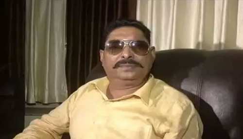 जानें, बिहार के बजाए दिल्ली की कोर्ट में क्यों किया विधायक अनंत सिंह ने सरेंडर जानें, बिहार के बजाए दिल्ली की कोर्ट में क्यों किया विधायक अनंत सिंह ने सरेंडर