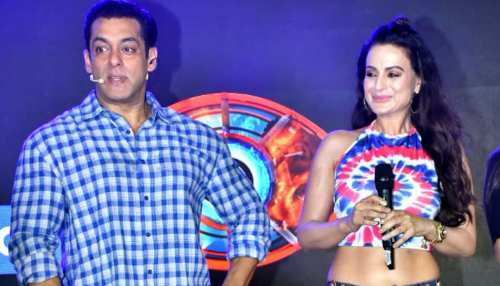 ऋतिक रोशन और सनी देओल के बाद BIGG BOSS के लिए भी 'Lucky' साबित होंगी अमीषा पटेल! ऋतिक रोशन और सनी देओल के बाद BIGG BOSS के लिए भी 'Lucky' साबित होंगी अमीषा पटेल!