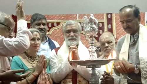 बिहार: BJP ने बनाई थी रावण दहन से दूरी, अब भरत मिलाप कार्यक्रम में नहीं पहुंचे JDU नेता बिहार: BJP ने बनाई थी रावण दहन से दूरी, अब भरत मिलाप कार्यक्रम में नहीं पहुंचे JDU नेता
