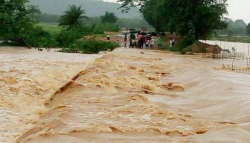 ବଡ଼ ବନ୍ୟା ଆଶଙ୍କା, ହୀରାକୁଦରେ ଖୋଲିଲା ୪୪ ଗେଟ ବଡ଼ ବନ୍ୟା ଆଶଙ୍କା, ହୀରାକୁଦରେ ଖୋଲିଲା ୪୪ ଗେଟ