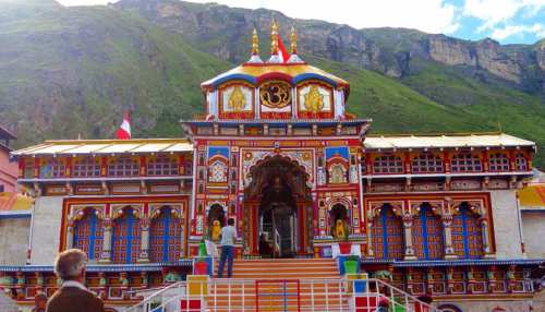 कांग्रेस को मंजूर नहीं बद्रीनाथ धाम का विकास, हरीश रावत बोले- प्राकृतिक बनावट से छेड़छाड़ ठीक नहीं कांग्रेस को मंजूर नहीं बद्रीनाथ धाम का विकास, हरीश रावत बोले- प्राकृतिक बनावट से छेड़छाड़ ठीक नहीं