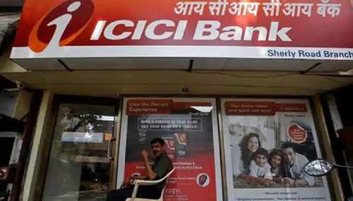 फेस्टिव सीजन में ICICI बैंक ने दिया बड़ा झटका, FD पर ब्याज दरों में की कटौती फेस्टिव सीजन में ICICI बैंक ने दिया बड़ा झटका, FD पर ब्याज दरों में की कटौती
