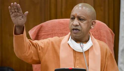 Uttar Pradesh: सड़क किनारे बने सभी धार्मिक स्थलों को हटाएगी योगी सरकार, जारी किया ये आदेश Uttar Pradesh: सड़क किनारे बने सभी धार्मिक स्थलों को हटाएगी योगी सरकार, जारी किया ये आदेश