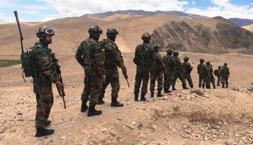 Ladakh के बाद PoK के जरिए भारत को घेरने की तैयारी में चीन, अब Pakistan कर रहा मदद Ladakh के बाद PoK के जरिए भारत को घेरने की तैयारी में चीन, अब Pakistan कर रहा मदद