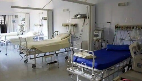 Bihar: कोरोना संक्रमित मरीजों के लिए सरकार ने बढ़ाई बेड की संख्या, 985 तक बढ़ी क्षमता Bihar: कोरोना संक्रमित मरीजों के लिए सरकार ने बढ़ाई बेड की संख्या, 985 तक बढ़ी क्षमता