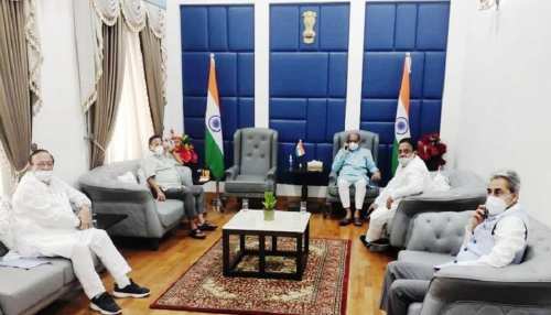 केंद्रीय मंत्रियों से मिले राजस्थान के 3 मंत्री, Oxygen-Remdesivir को कोटा बढ़ाने की मांग की केंद्रीय मंत्रियों से मिले राजस्थान के 3 मंत्री, Oxygen-Remdesivir को कोटा बढ़ाने की मांग की