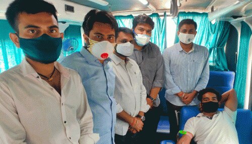 Covid-19: ABVP की मानवीय पहल, Rajasthan University में लगाया Blood Donation Camp Covid-19: ABVP की मानवीय पहल, Rajasthan University में लगाया Blood Donation Camp