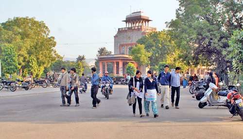 Rajasthan के सभी Colleges और Universities में 2 महीने की छुट्टियां Rajasthan के सभी Colleges और Universities में 2 महीने की छुट्टियां