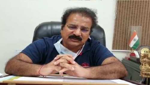 पेट्रोल 100 के रुपये पार, खाचरियावास बोले-आज क्रूड ऑयल के दाम कम लेकिन... पेट्रोल 100 के रुपये पार, खाचरियावास बोले-आज क्रूड ऑयल के दाम कम लेकिन...