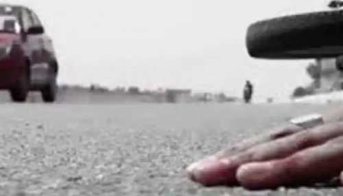 बेगूसराय में तेज रफ्तार का कहर, पिकअप-बाइक की टक्कर में 3 युवकों की मौत बेगूसराय में तेज रफ्तार का कहर, पिकअप-बाइक की टक्कर में 3 युवकों की मौत
