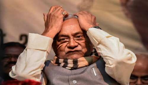 Bihar: नीतीश की नहीं रही JDU! अध्यक्ष पद को लेकर दो खेमों में बंटी पार्टी Bihar: नीतीश की नहीं रही JDU! अध्यक्ष पद को लेकर दो खेमों में बंटी पार्टी
