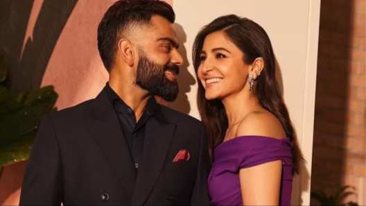 have a look at these adorable pictures of virat kohli with wife anushka sharma