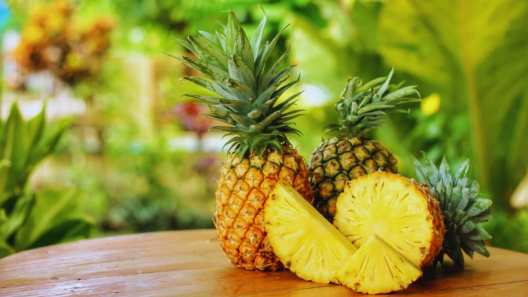 Add pineapple in your diet to get these 6 amazing health benefits