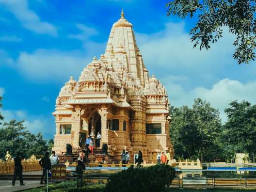 Ayodhya Ram mandir to angkor wat top 5 biggest hindu temple in world 
