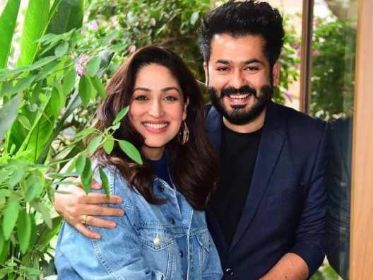 Yami Gautam ने पति Aditya Dhar के जन्मदिन पर शेयर किया रोमांटिक पोस्ट, देखें फोटो Yami Gautam ने पति Aditya Dhar के जन्मदिन पर शेयर किया रोमांटिक पोस्ट, देखें फोटो