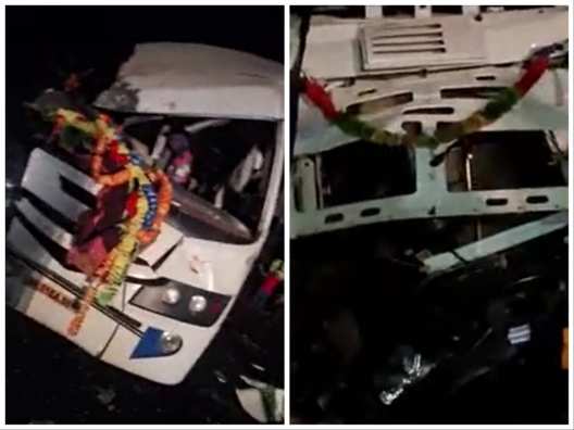 collision between Hyva Truck and bus 3 children died in Lohardaga |  Lohardaga Road Accident: हाइवा और बस की जबरदस्त भिड़ंत, 3 बच्चों की मौत|  Hindi News, JH Lohardaga