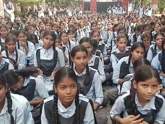 Jaipur News: क्या है ऑपरेशन गरिमा अभियान, जिसके प्रति महिलाओं और छात्राओं को किया गया जागरूक Jaipur News: क्या है ऑपरेशन गरिमा अभियान, जिसके प्रति महिलाओं और छात्राओं को किया गया जागरूक