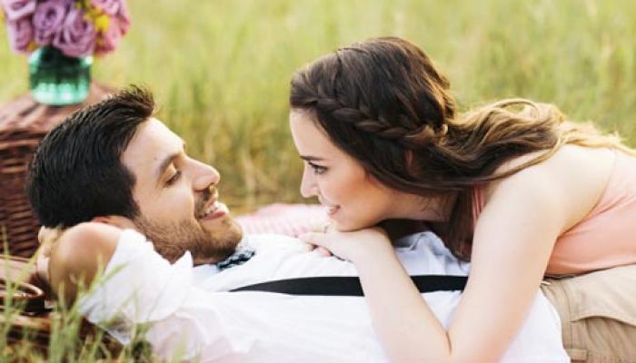 'मौजूदा दौर में युवतियों को कौमार्य खोने में मिलता है ज्यादा मजा'