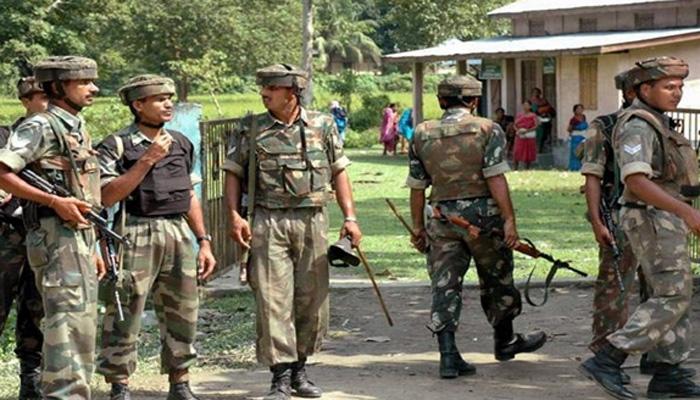 असम में बोडो उग्रवादियों ने 37 लोगों की हत्या की, PM ने की कड़ी निंदा असम में बोडो उग्रवादियों ने 37 लोगों की हत्या की, PM ने की कड़ी निंदा