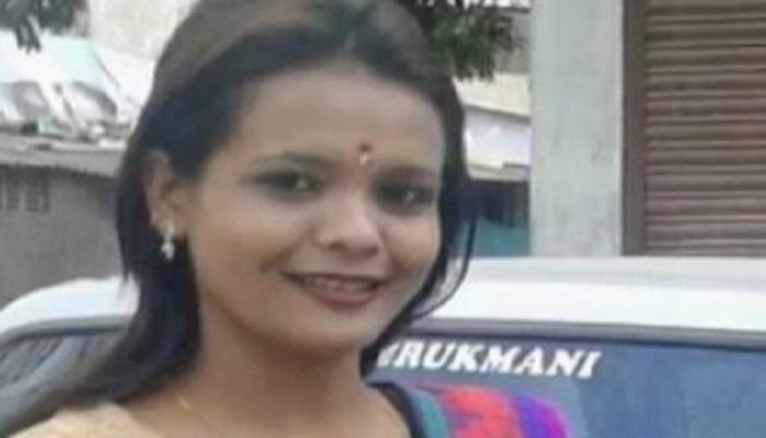 बीजेपी छोड़ कांग्रेस में आई युवा महिला नेता गायब! बीजेपी छोड़ कांग्रेस में आई युवा महिला नेता गायब!