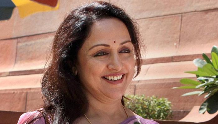 Hema Malini Postpones Shooting Foreign Travel For Up Polls À¤¯ À¤ª À¤ À¤¨ À¤µ À¤ À¤² À¤ À¤¹ À¤® À¤® À¤² À¤¨ À¤¨ À¤« À¤² À¤® À¤ À¤¶ À¤ À¤ À¤à¤° À¤µ À¤¦ À¤¶ À¤¯ À¤¤ À¤° À¤¸ À¤¥à¤ À¤¤ À¤ Hindi News À¤¯ À¤ª À¤à¤µ À¤à¤¤ À¤¤à¤° À¤ À¤¡ मेरी रंडी माँ अपने यार के साथ भाग गई तो पापा की कामुकता से भरी तड़प मुझसे देखी नहीं गई, मैं भी कामुकता की आग में जल रही थी तो मैंने हम दोनों की चुदास का इलाज ढूँढा, मैंने अपने पापा से चुदवाने का फैसला किया. zee news