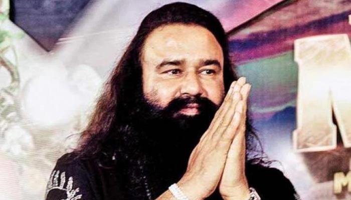 कुरुक्षेत्र : डेरा के नौ केंद्र सील, हजारों लाठियां, धारदार हथियार बरामद कुरुक्षेत्र : डेरा के नौ केंद्र सील, हजारों लाठियां, धारदार हथियार बरामद