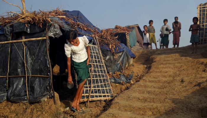 भारत, यूरोपीय संघ ने रोहिंग्या शरणार्थी संकट पर जताई 'गहरी चिंता' भारत, यूरोपीय संघ ने रोहिंग्या शरणार्थी संकट पर जताई 'गहरी चिंता'