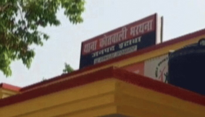 इटावा: नाबालिग को बंधक बनाकर 8 दिनों तक किया गैंगरेप, 2 आरोपी अरेस्ट इटावा: नाबालिग को बंधक बनाकर 8 दिनों तक किया गैंगरेप, 2 आरोपी अरेस्ट