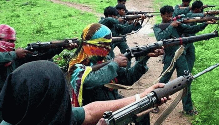 महाराष्ट्रः गढ़चिरौली में सुरक्षाबलों को बड़ी सफलता, मुठभेड़ में मार गिराए 14 नक्सली महाराष्ट्रः गढ़चिरौली में सुरक्षाबलों को बड़ी सफलता, मुठभेड़ में मार गिराए 14 नक्सली