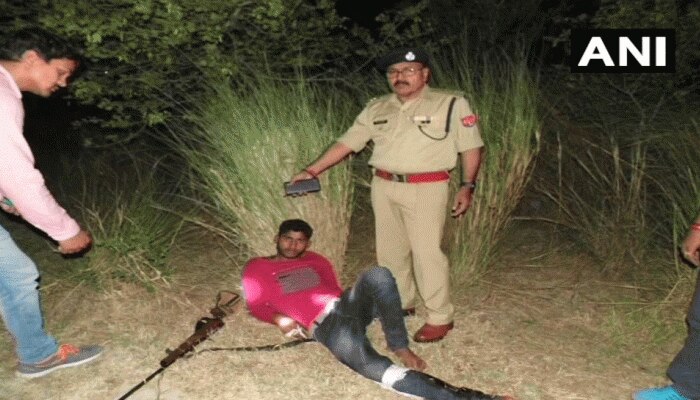 इटावा: मुठभेड़ में दो बदमाश गिरफ्तार, दो पुलिसकर्मी भी हुए घायल इटावा: मुठभेड़ में दो बदमाश गिरफ्तार, दो पुलिसकर्मी भी हुए घायल