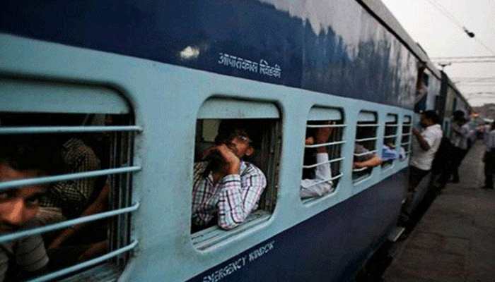 काका के ठीहाः रेलिया ना रहित त हमार मरद हमरा के छोड़ि के परदेस ना जइते काका के ठीहाः रेलिया ना रहित त हमार मरद हमरा के छोड़ि के परदेस ना जइते