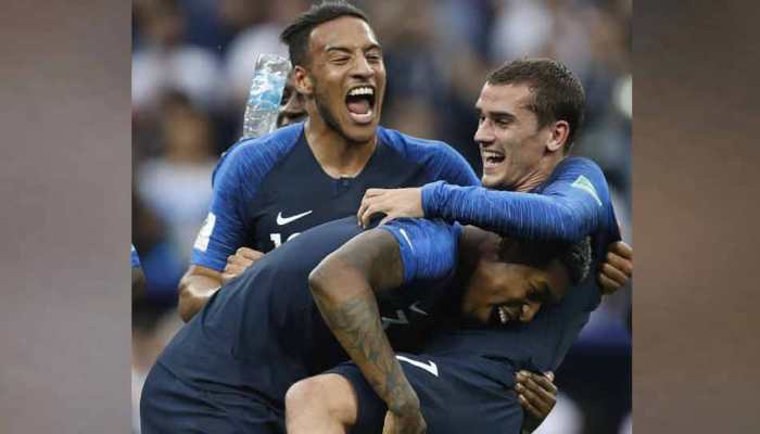 FIFA 2018 फाइनल: यदि नहीं देख पाए हों, तो यहां पढ़ें मैच के 10 रोमांचक पल की कहानी FIFA 2018 फाइनल: यदि नहीं देख पाए हों, तो यहां पढ़ें मैच के 10 रोमांचक पल की कहानी