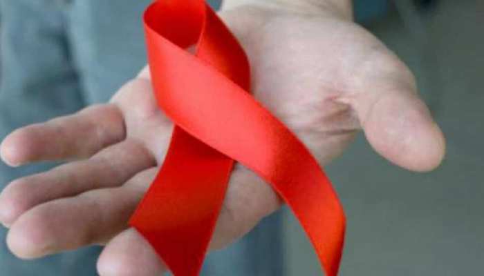 फैजाबाद में चार महिलाओं सहित 11 लोग HIV पीड़ित फैजाबाद में चार महिलाओं सहित 11 लोग HIV पीड़ित