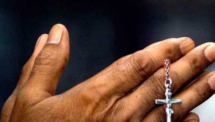 खूंटी : 6 महीने में ईसाई संगठनों को विदेशों से मिले 19 करोड़, सियासत शुरू खूंटी : 6 महीने में ईसाई संगठनों को विदेशों से मिले 19 करोड़, सियासत शुरू