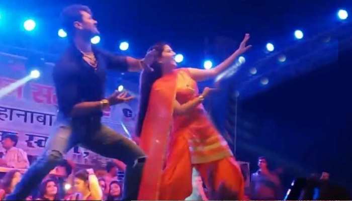 खेसारीलाल के भोजपुरी गाने पर सपना चौधरी ने किया जमकर डांस, वायरल हो रहा है VIDEO खेसारीलाल के भोजपुरी गाने पर सपना चौधरी ने किया जमकर डांस, वायरल हो रहा है VIDEO