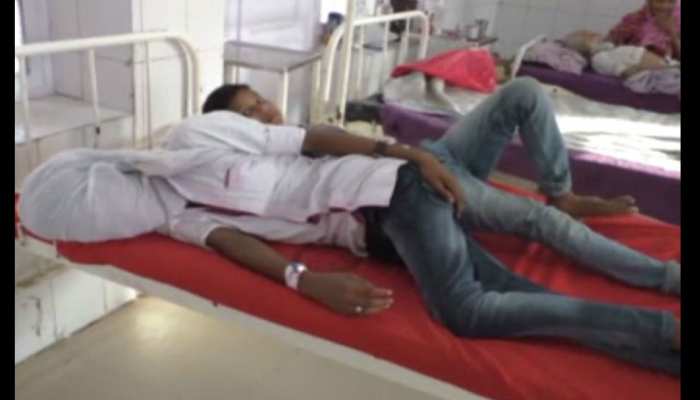 ओडिशा के नबरंगपुर में केक खाने के बाद तीन की मौत, एक बीमार ओडिशा के नबरंगपुर में केक खाने के बाद तीन की मौत, एक बीमार