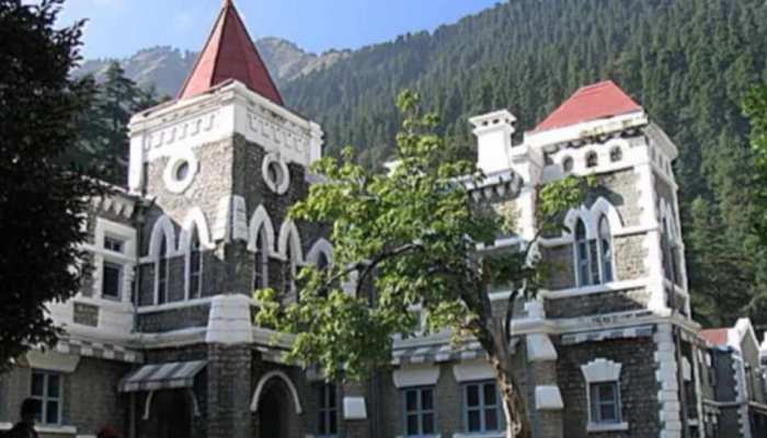 उत्तराखंड HC ने कैट अध्यक्ष से नाराजगी जताई, सरकार पर लगाया जुर्माना उत्तराखंड HC ने कैट अध्यक्ष से नाराजगी जताई, सरकार पर लगाया जुर्माना