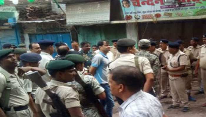 बिहारः ताजिया जुलूस निकलने से दो युवकों की गोलीमार कर हत्या, इलाके में तनाव बिहारः ताजिया जुलूस निकलने से दो युवकों की गोलीमार कर हत्या, इलाके में तनाव