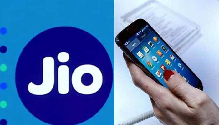 JIO बोनांजा : रिलायंस दे रही 199 रुपए में सबसे ज्यादा सुविधाएं, जानिए कितना है बेहतर JIO बोनांजा : रिलायंस दे रही 199 रुपए में सबसे ज्यादा सुविधाएं, जानिए कितना है बेहतर