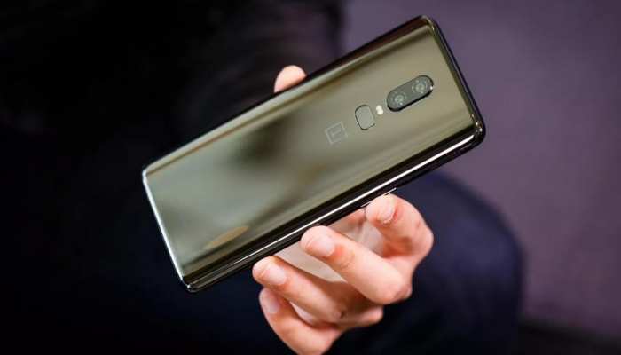लॉन्च से पहले मिल सकता है Oneplus 6T, कंपनी खुद 'गिफ्ट' करेगी ये फोन, जानें कैसे लॉन्च से पहले मिल सकता है Oneplus 6T, कंपनी खुद 'गिफ्ट' करेगी ये फोन, जानें कैसे