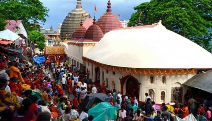 नवरात्र 2018: देश में प्रसिद्ध हैं ये शक्तिपीठ, सालभर लगता है भक्तों का तांता नवरात्र 2018: देश में प्रसिद्ध हैं ये शक्तिपीठ, सालभर लगता है भक्तों का तांता